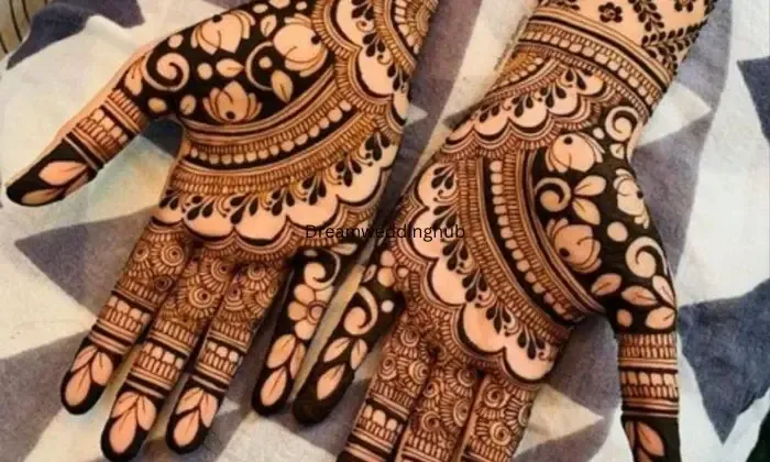 Neha Mehandi Art  Classes