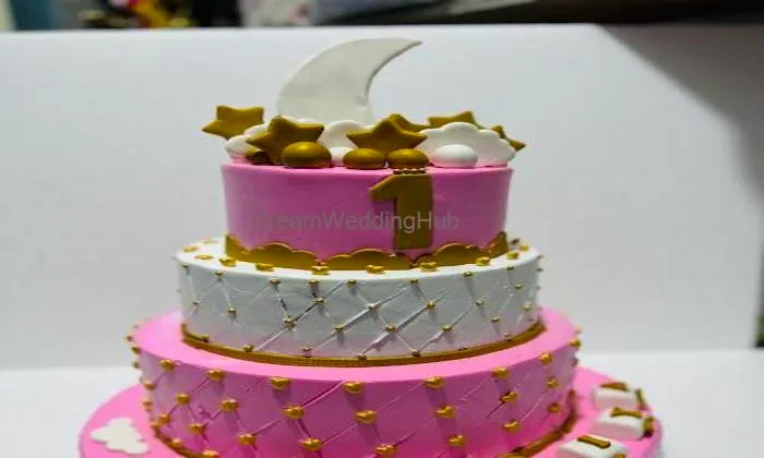 New Deluxe Oven Fresh Bakery &sweets
