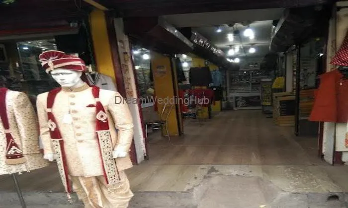 New Fashion Emporium Garments