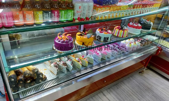 New Munna Sweets