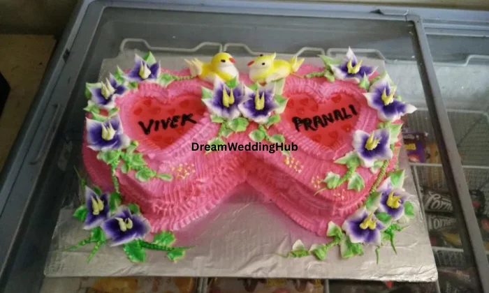 New Phalguni Cake Shop