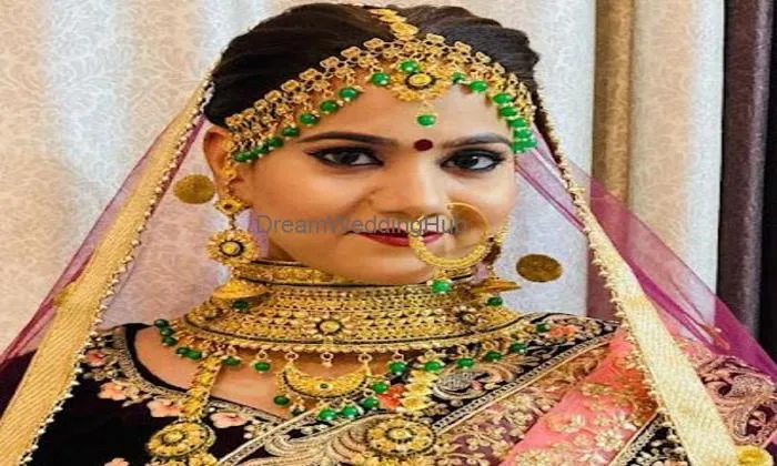Nice Look Beauty Parlour And Makeup Studio Nice Look Beauty Parlour And Makeup Studio