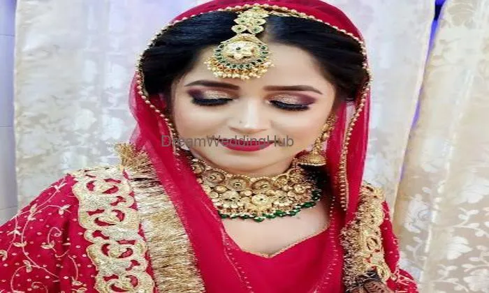 Nikhar Beauty Salon Makeup Studio & Academy