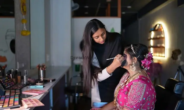 Nimit Makeup Studio