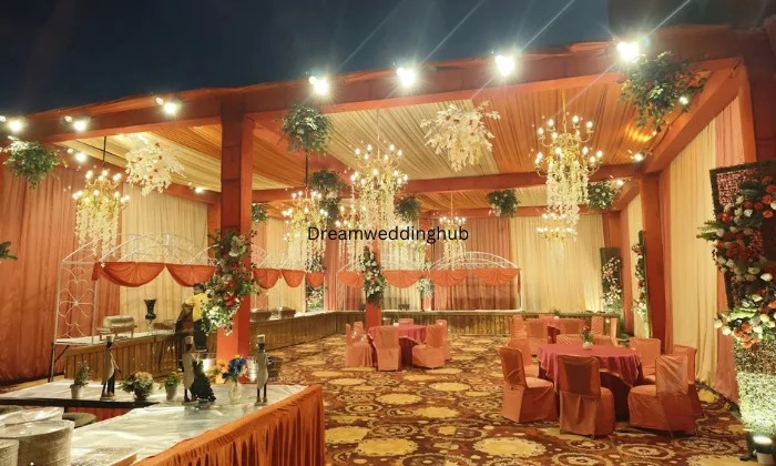 Niranjan Banquet 