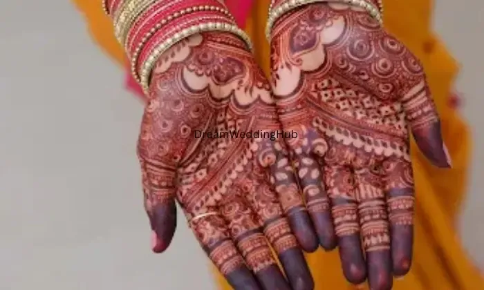 Niviemehandhi