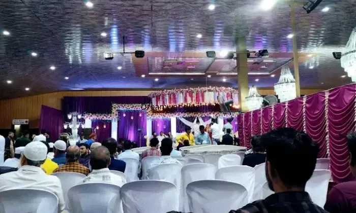 Noor Baug Hall