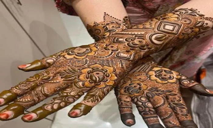 Noorain(mehendi Art)