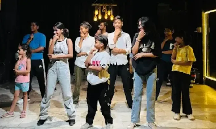 Nr Dance Studio
