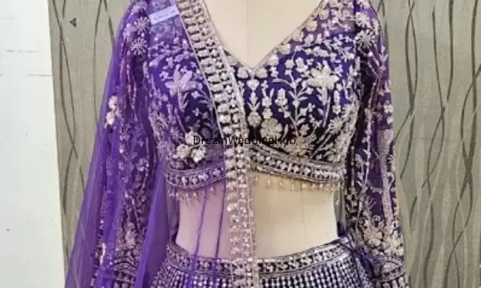 Nri Lehenga Indore
