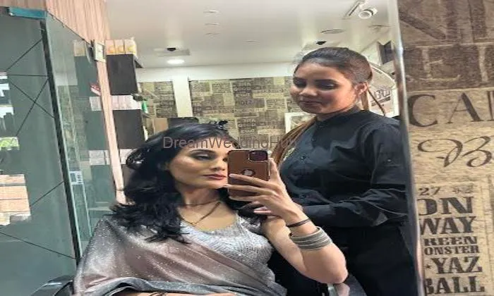 Ns4 Salon Swarn Jayanti Nagar