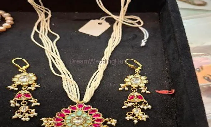 Oasis Jewels