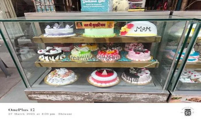Om Confectionery And Stationery