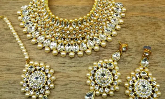 Om Diamond Jeweller