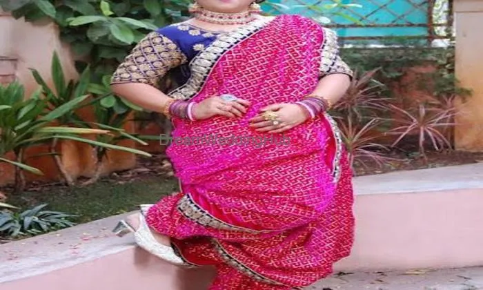 Om Fancy Dress