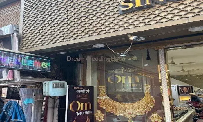 Om Jewellers Nasrali Wale (since 1968)