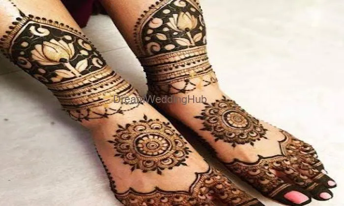 Om Mehndi Arts