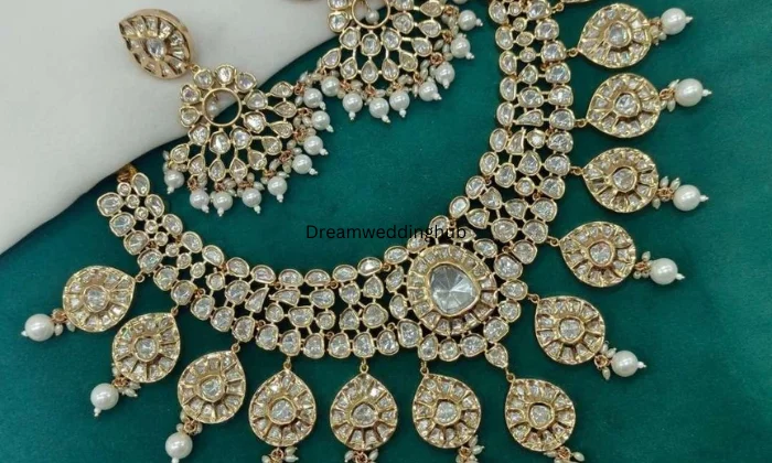 Om  Shanti  Jewellers 