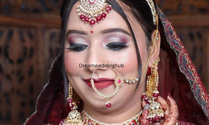 Omaira Beauty