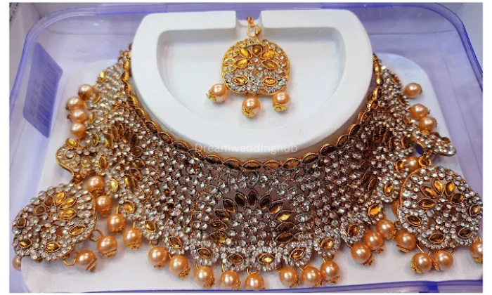 Omm Shree Jewellers