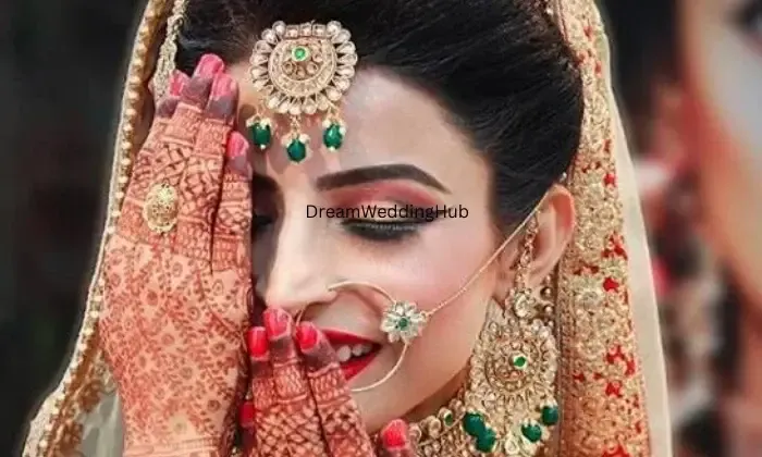 Orange Beauty Parlour