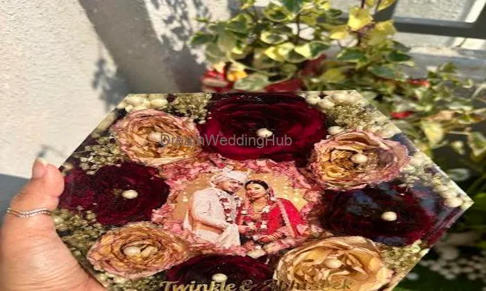 Outofthebox_bymohini -(resin Art)