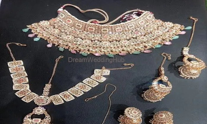 Paakhi Fashion's