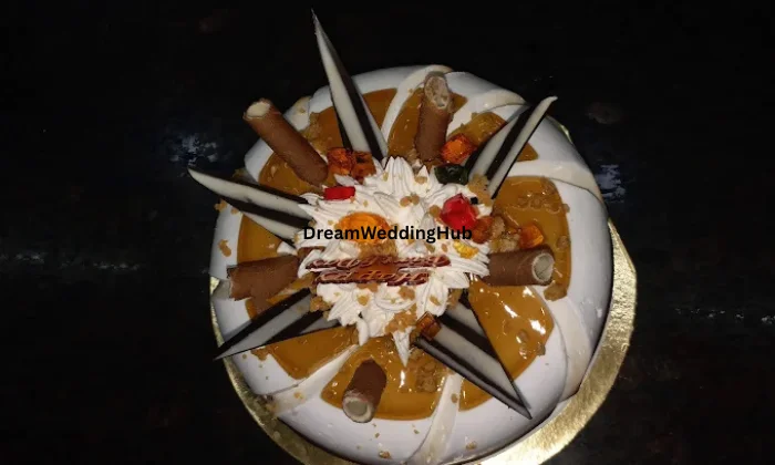 Pahujas Bake N Cake Bakery