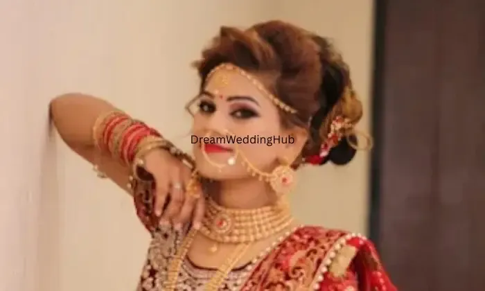 Palak Beauty Parlor
