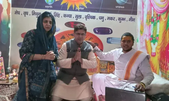 Pandit In Pehowa