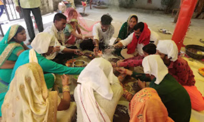 Pandit Ji Poojan Bhandar