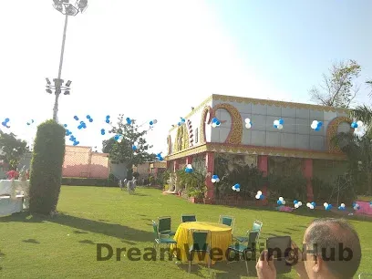 Pandit Paradise