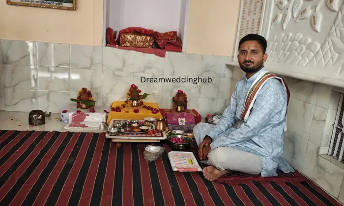 Panditji In Pushkar Ratan Lal Shastri