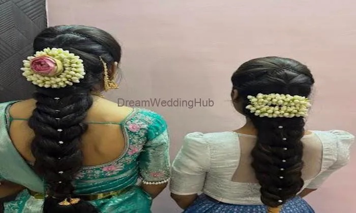 Panu Nail Art, Makeup , Rental Jewellery, Saree Folding Studio Mandya