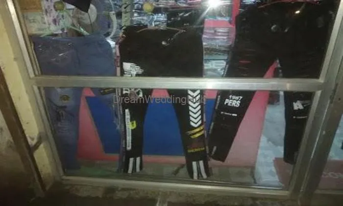 Paradise Fashion World
