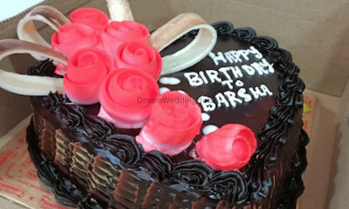 Paramounts Cake Shop