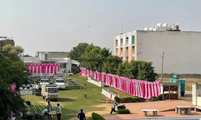 Paras Garden/