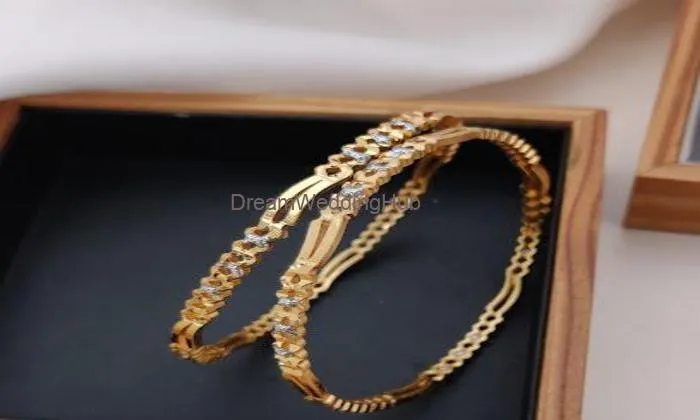 Paras Gold Jewelry Show Room
