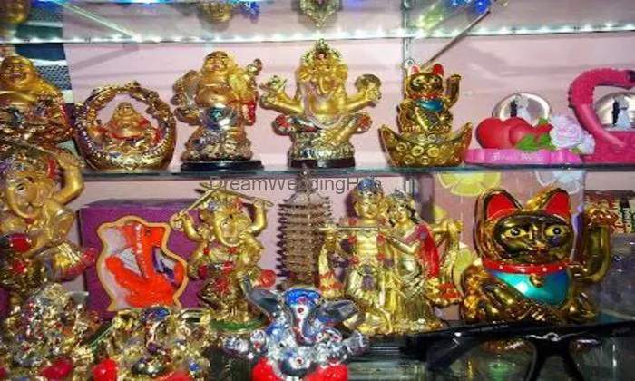 Pari Gift And Toy Center