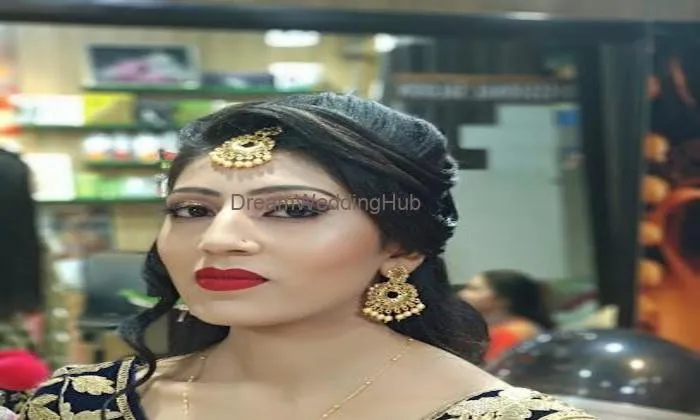 Paris Professional Saloon - Best Makeup Saloon In Moradabad