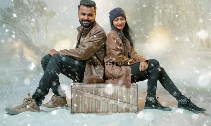 Parkash Studio  Photo Framing