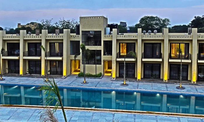 Parklane Resort