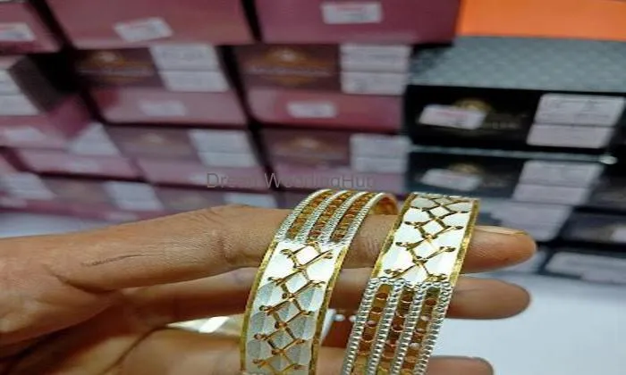 Parveen Artificial Jewellers