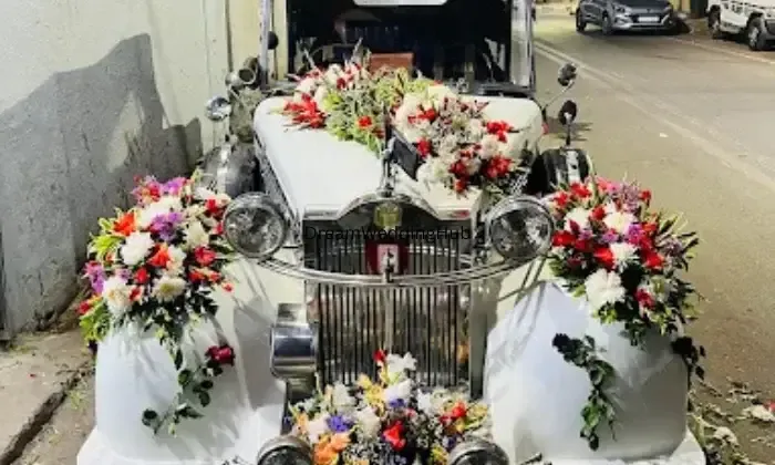Pearl Travels Luxury Wedding Cars
