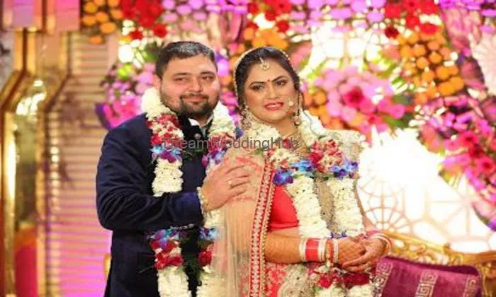 Personality Digital Photo Studio & Color Lab ( Best Wedding Photographer In Faridabad )