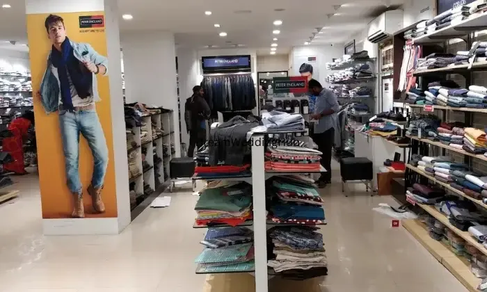 Peter England Outlet