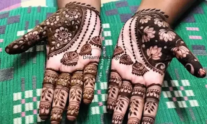 Pikis Mehndi