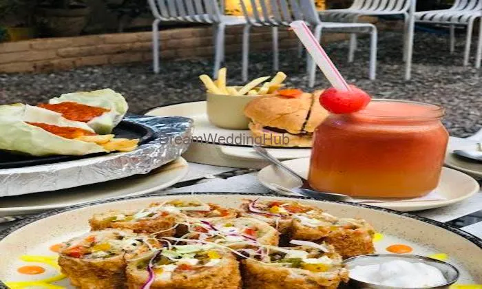 Pinkcafe Bar & Restaurant