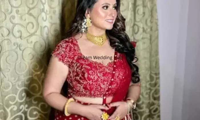 Pinki Makeup Artist  Academy