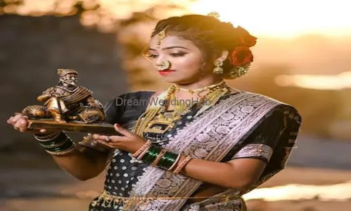 Pk Makeover Makeup And Hairstyle Academy And Studio